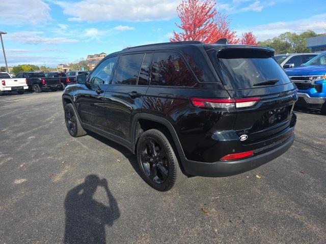 used 2023 Jeep Grand Cherokee car, priced at $30,499