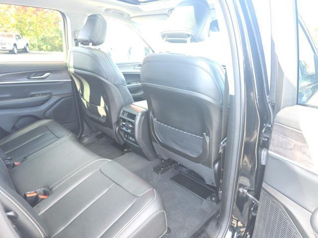 used 2023 Jeep Grand Cherokee car, priced at $30,499