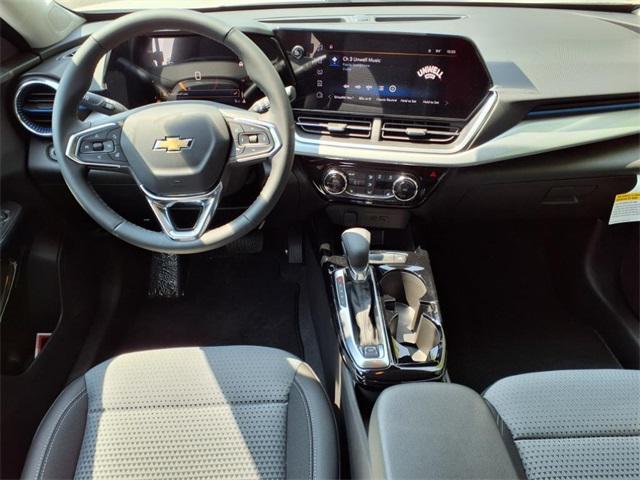 new 2025 Chevrolet Trax car, priced at $24,385