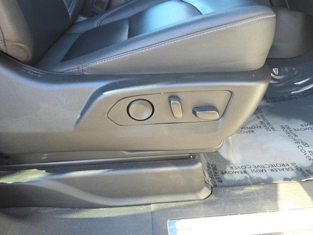 used 2023 Chevrolet Suburban car, priced at $43,999