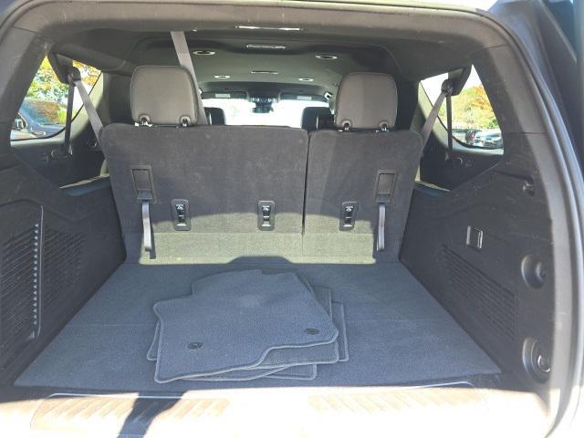 used 2023 Chevrolet Suburban car, priced at $43,999