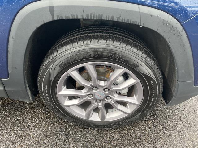 used 2023 GMC Terrain car, priced at $21,999