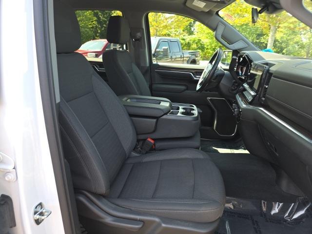 used 2022 Chevrolet Silverado 1500 car, priced at $40,499