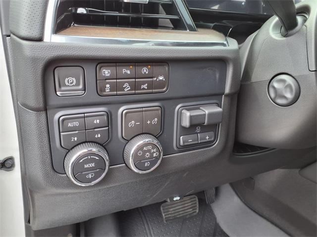 new 2025 Chevrolet Suburban car, priced at $88,620