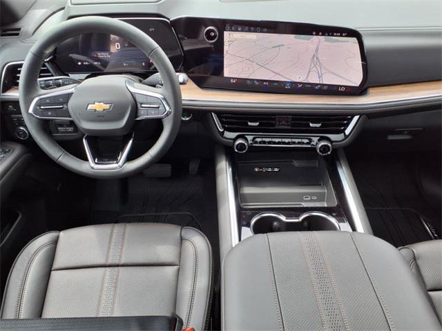 new 2025 Chevrolet Suburban car, priced at $88,620