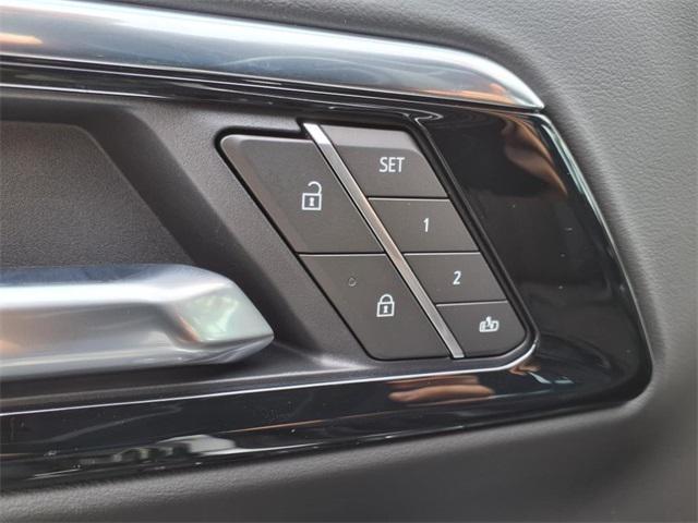 new 2025 Chevrolet Suburban car, priced at $88,620