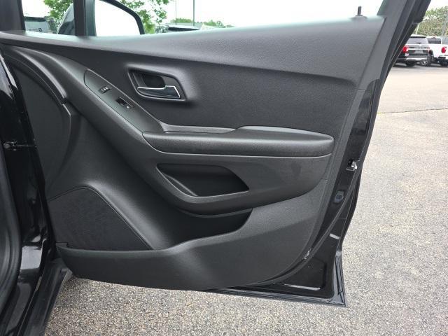 used 2022 Chevrolet Trax car, priced at $15,981