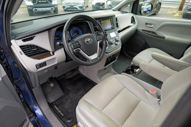 used 2020 Toyota Sienna car, priced at $35,265