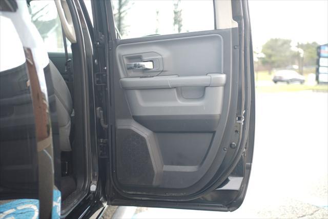 used 2019 Ram 1500 Classic car, priced at $20,984