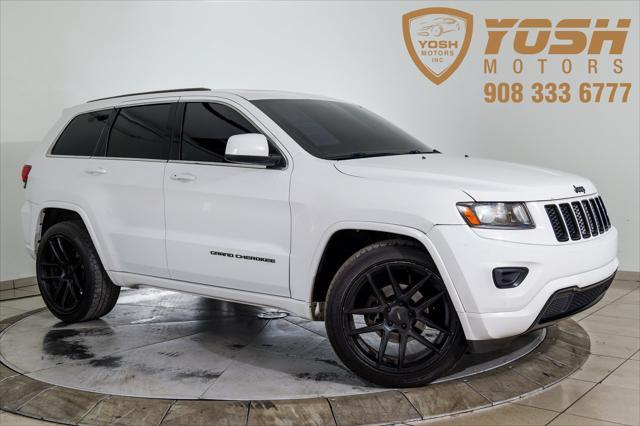 used 2015 Jeep Grand Cherokee car, priced at $11,071