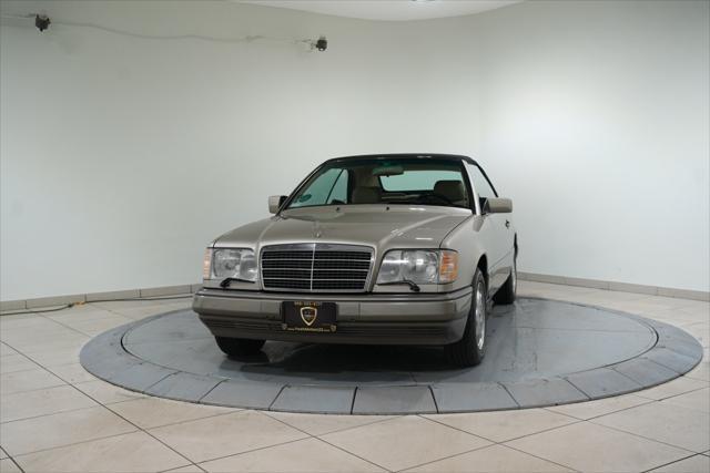 used 1995 Mercedes-Benz E-Class car, priced at $29,995