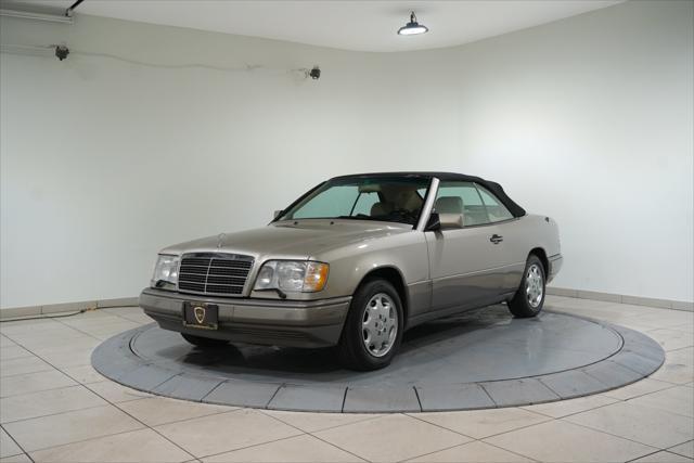 used 1995 Mercedes-Benz E-Class car, priced at $29,995