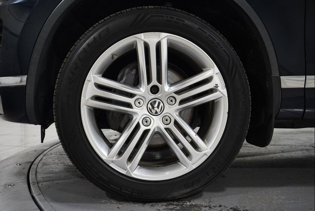 used 2015 Volkswagen Touareg car, priced at $11,500