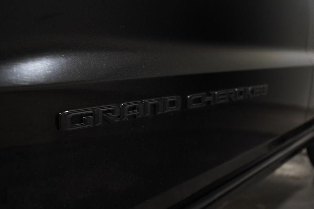 used 2018 Jeep Grand Cherokee car, priced at $11,910