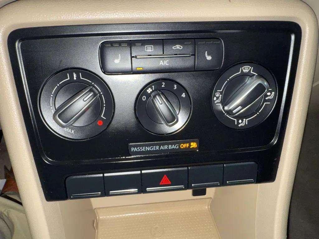 used 2014 Volkswagen Beetle car, priced at $17,495