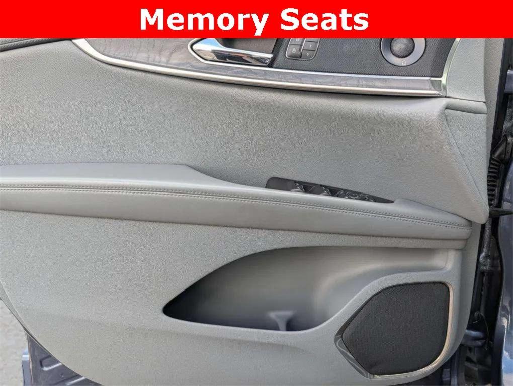 used 2019 Lincoln Nautilus car, priced at $21,581