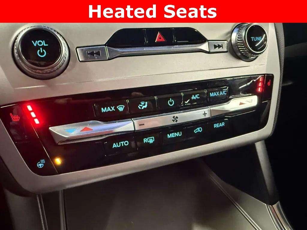 used 2021 Ford Explorer car, priced at $29,000