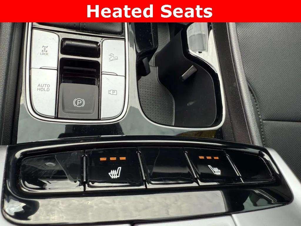 used 2024 Hyundai SANTA CRUZ car, priced at $27,600