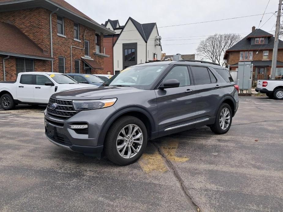 used 2022 Ford Explorer car, priced at $33,258