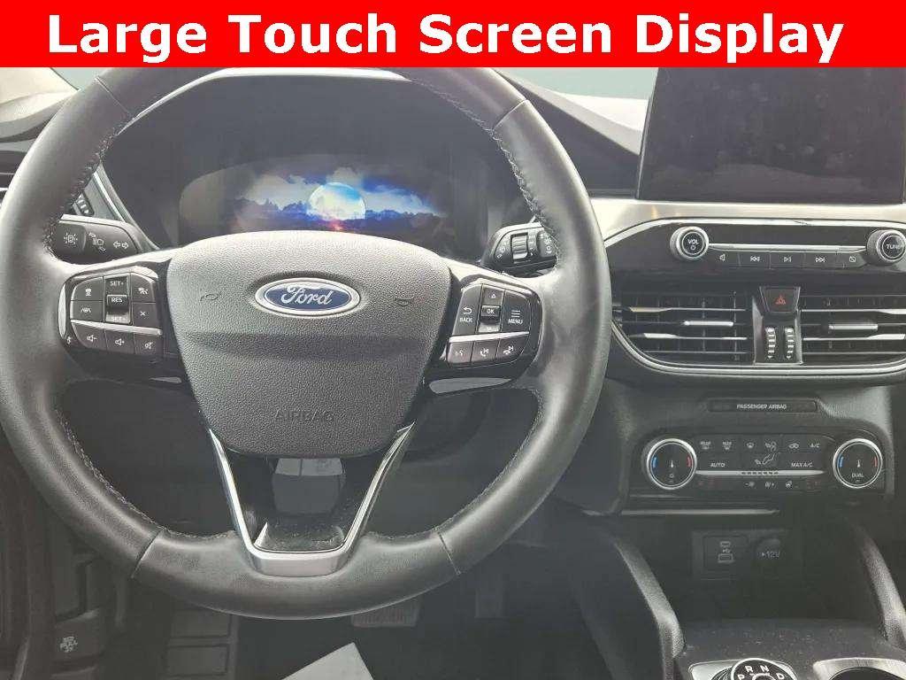 used 2022 Ford Escape car, priced at $25,900