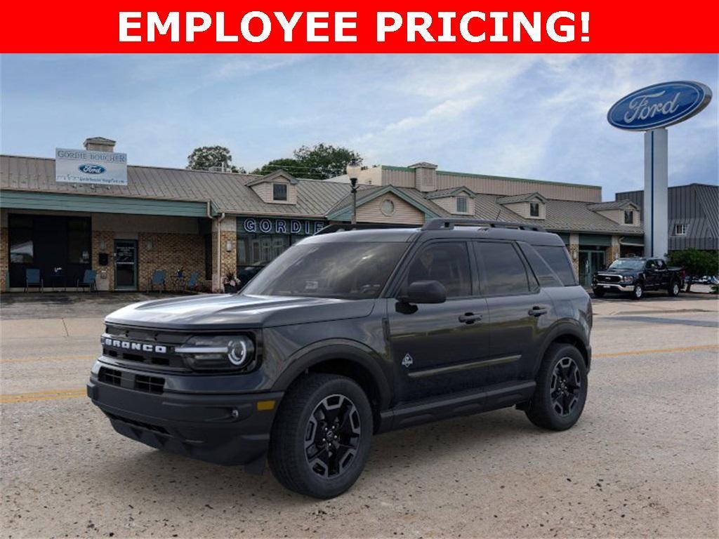 new 2024 Ford Bronco Sport car, priced at $35,729