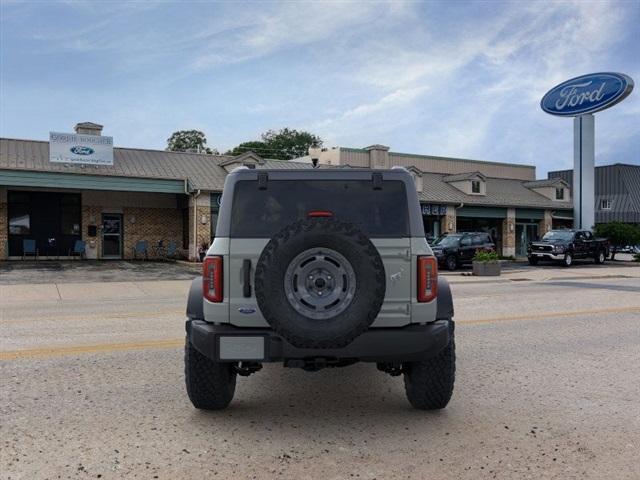 new 2024 Ford Bronco car, priced at $51,072