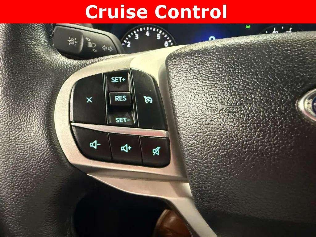 used 2022 Ford Explorer car, priced at $33,100