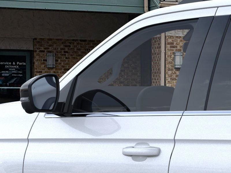 new 2025 Ford Expedition car, priced at $78,512