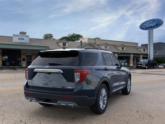 new 2024 Ford Explorer car, priced at $48,704