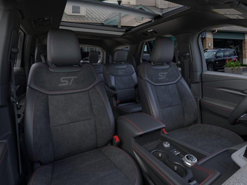 new 2025 Ford Explorer car, priced at $59,693