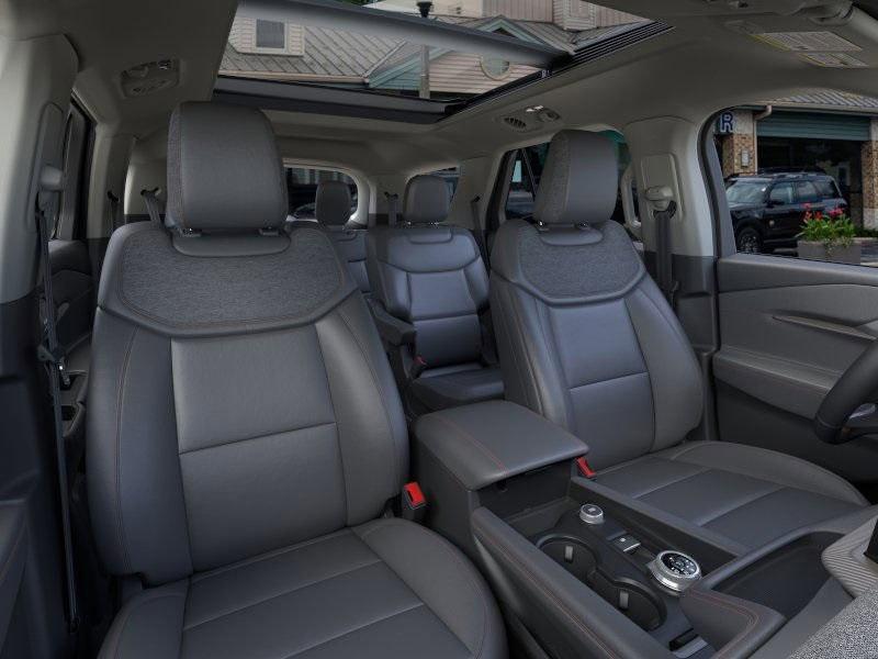 new 2025 Ford Explorer car, priced at $42,745