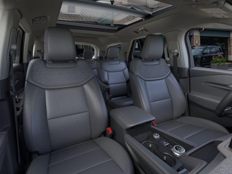 new 2025 Ford Explorer car, priced at $44,100