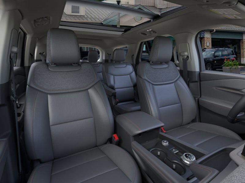 new 2025 Ford Explorer car, priced at $48,470