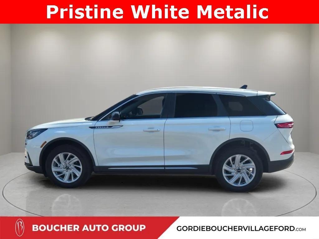 used 2024 Lincoln Corsair car, priced at $36,924