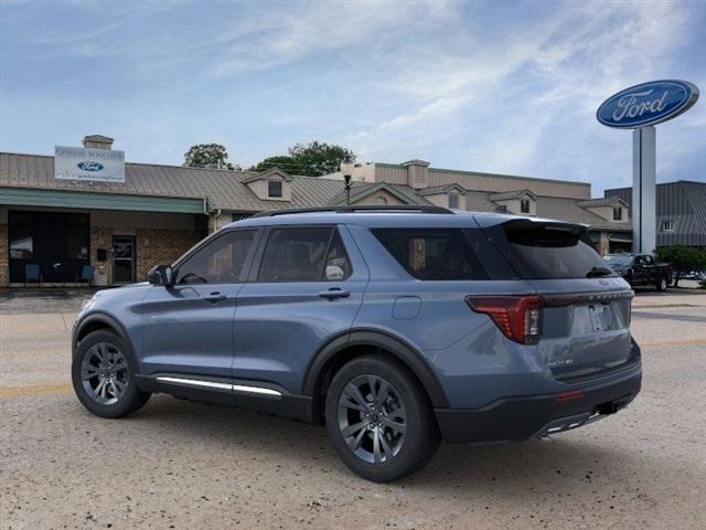 new 2025 Ford Explorer car, priced at $48,123