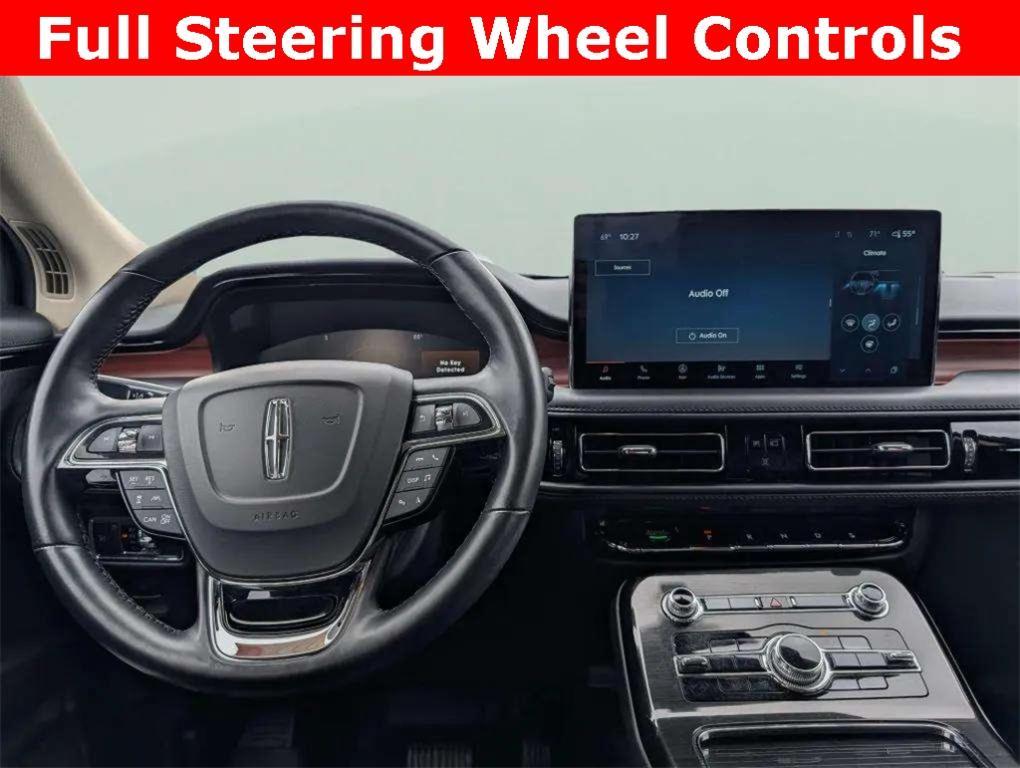 used 2022 Lincoln Nautilus car, priced at $40,900