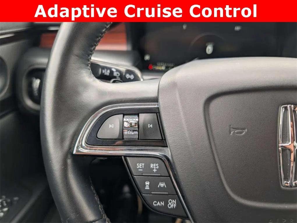 used 2022 Lincoln Nautilus car, priced at $40,900