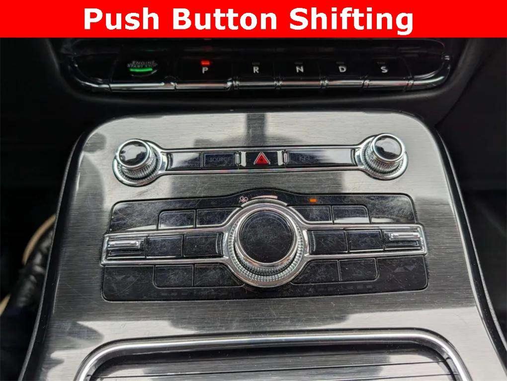 used 2022 Lincoln Nautilus car, priced at $40,900