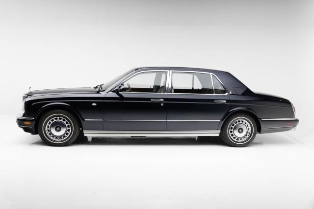 used 2001 Rolls-Royce Park Ward car