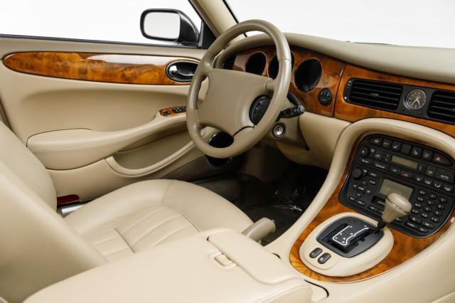 used 2000 Jaguar XJ8 car, priced at $18,995