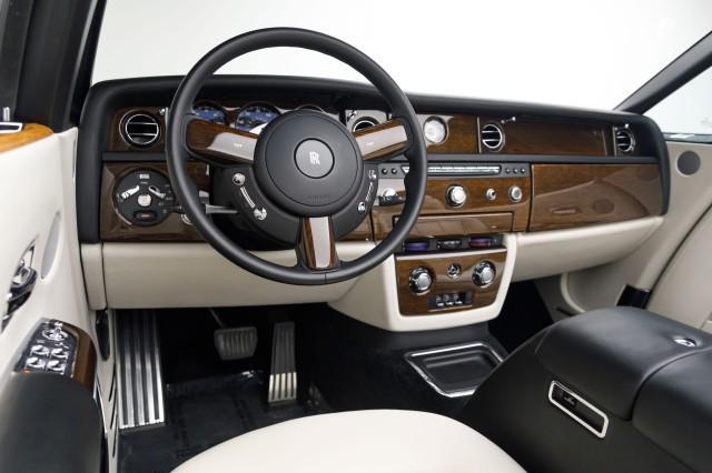 used 2014 Rolls-Royce Phantom Drophead Coupe car, priced at $279,995
