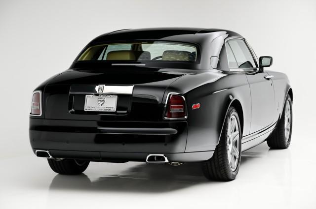 used 2009 Rolls-Royce Phantom Coupe car, priced at $249,995