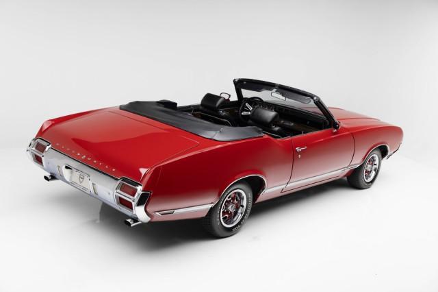 used 1971 Oldsmobile Cutlass Supreme car, priced at $42,995