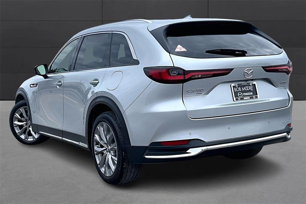 used 2025 Mazda CX-90 car, priced at $39,403
