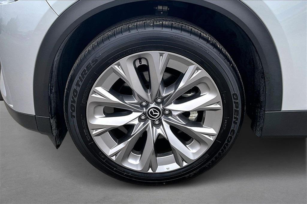 used 2025 Mazda CX-90 car, priced at $39,403