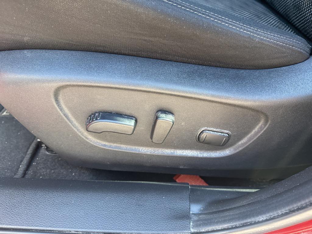 used 2020 Nissan Rogue Sport car, priced at $15,721