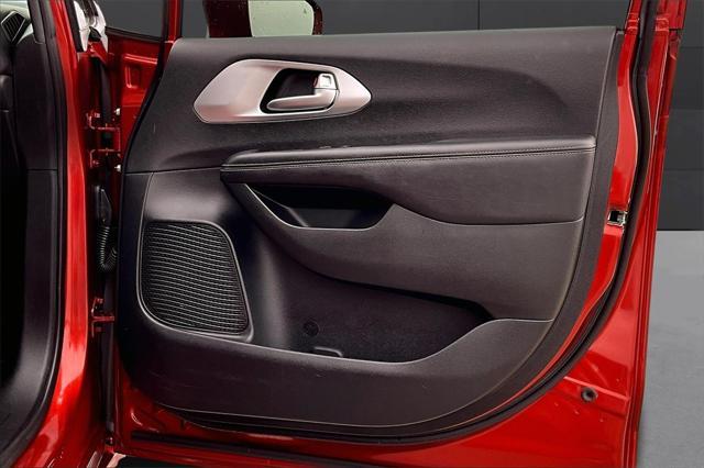 used 2018 Chrysler Pacifica car, priced at $16,000