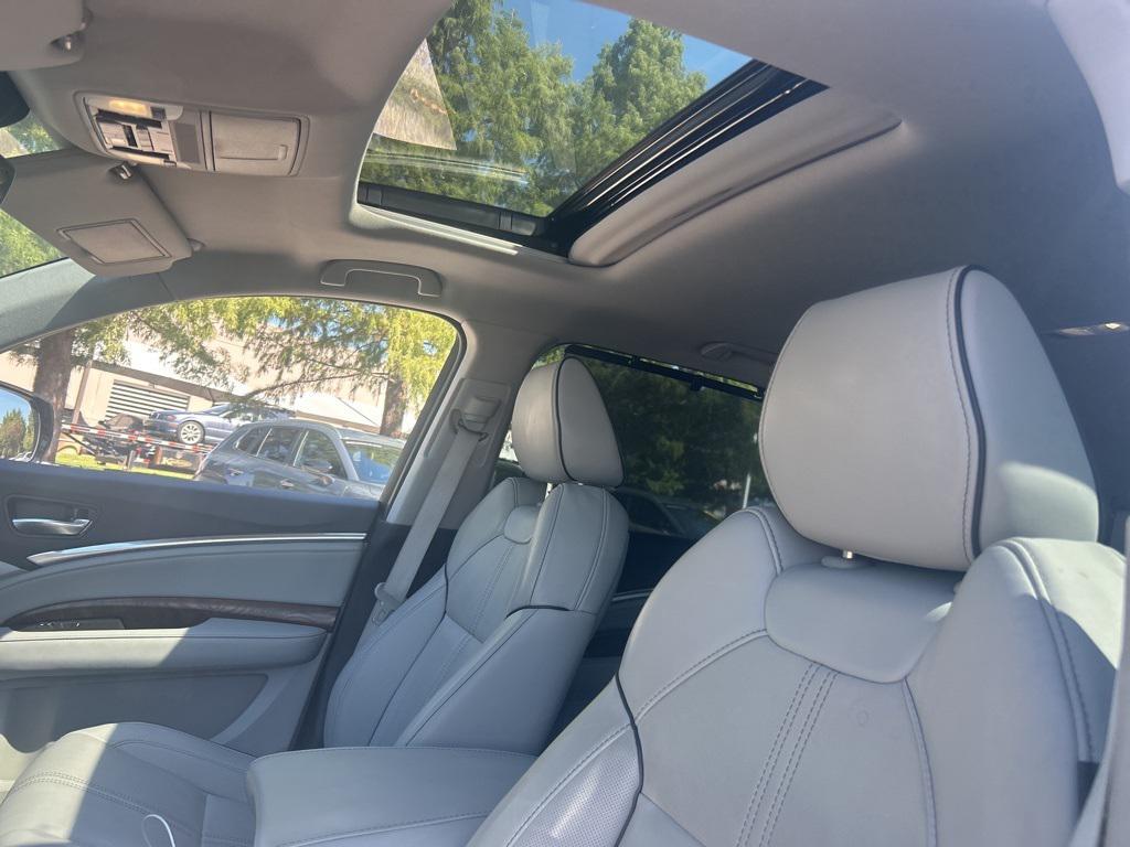used 2020 Acura MDX car, priced at $28,012