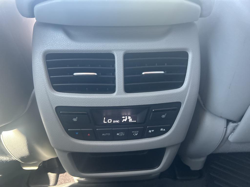 used 2020 Acura MDX car, priced at $28,012