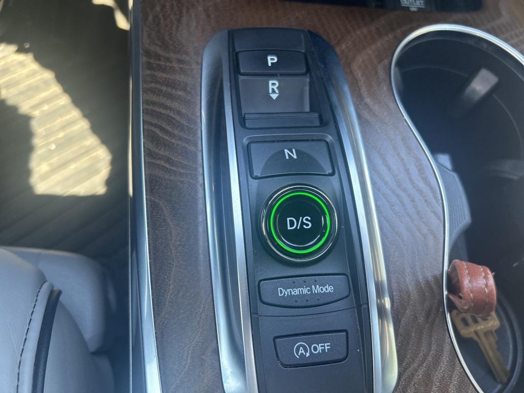 used 2020 Acura MDX car, priced at $28,012